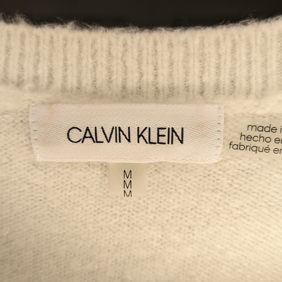 Calvin Klein Plush Fringed Sweater - Cream - Size M - Picture 3 of 3